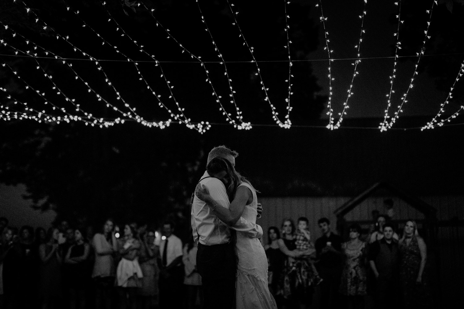 Tabitha Roth Schweizer Hochzeitsfotografin  USA Colorado destination wedding outdoor  first dance Tanz Brautpaar
