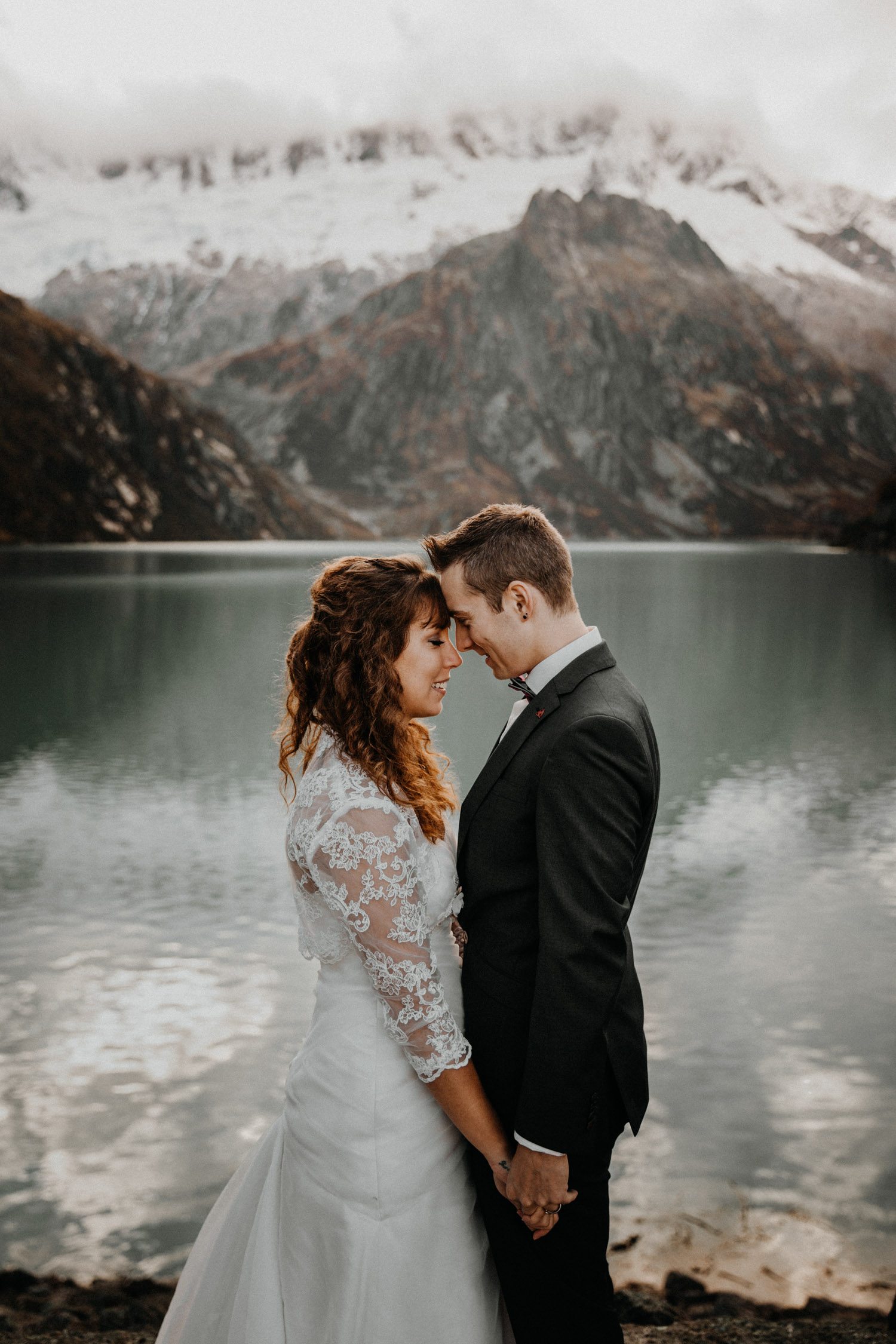 Elopement Photographer in Switzerland Swiss Mountains wedding photographer