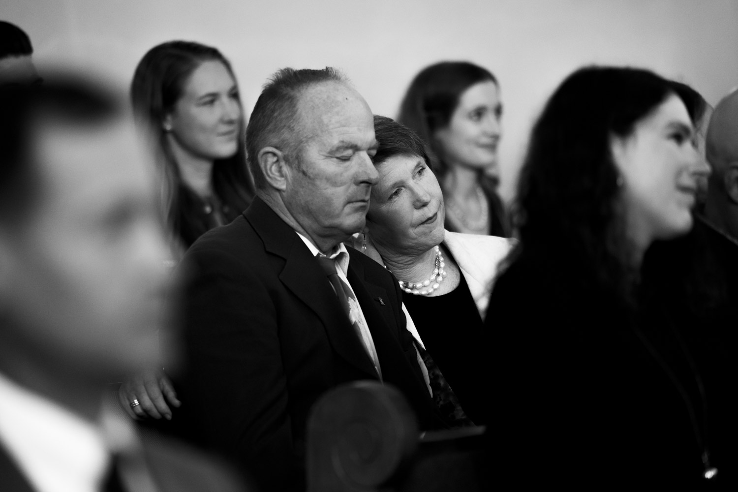 Gästefoto in der Kirche Hochzeitsfotograf Chaeserrugg