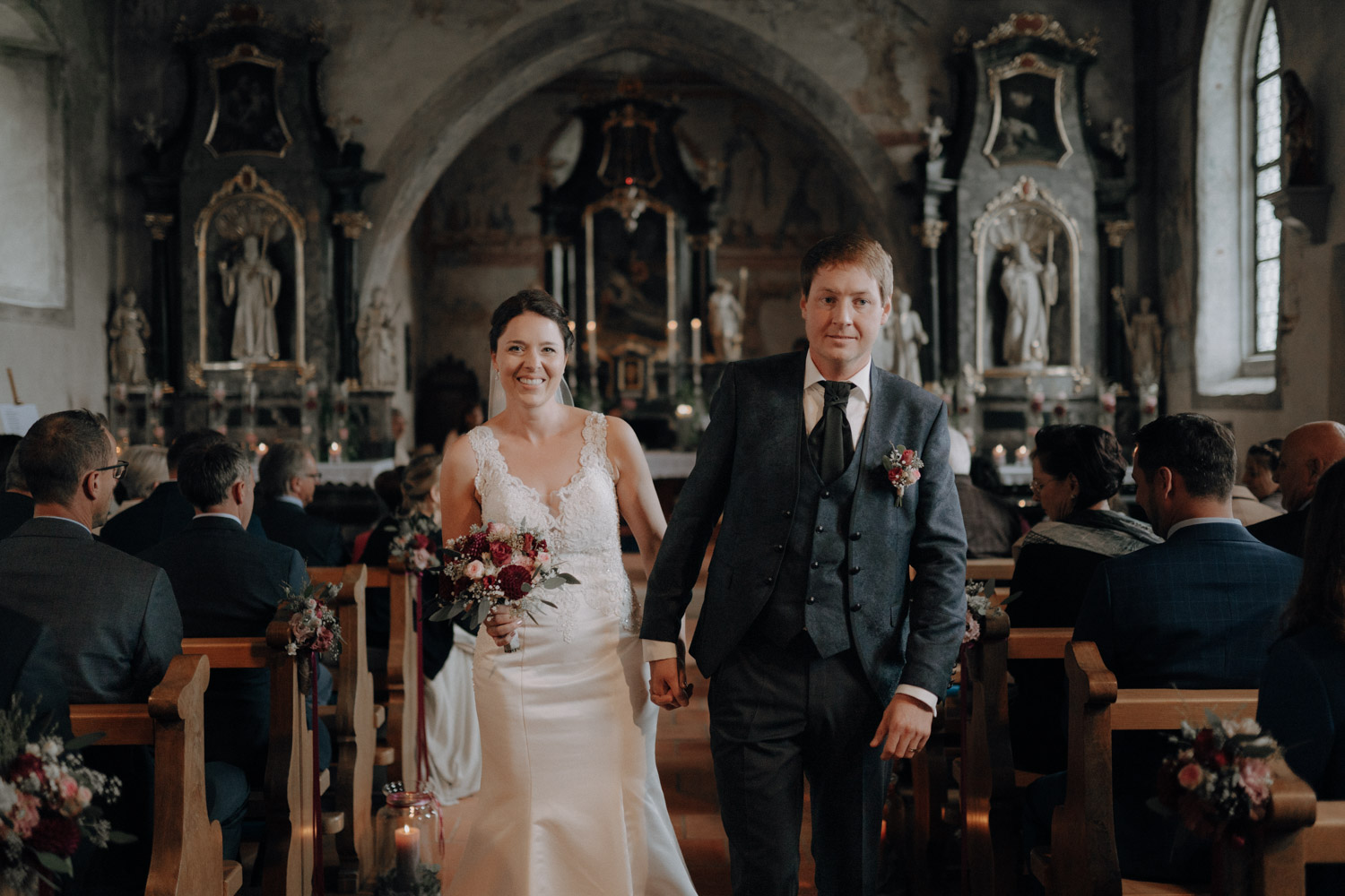 Bride and groom after getting married in chapel Ennetbürgen and Villa Honegg