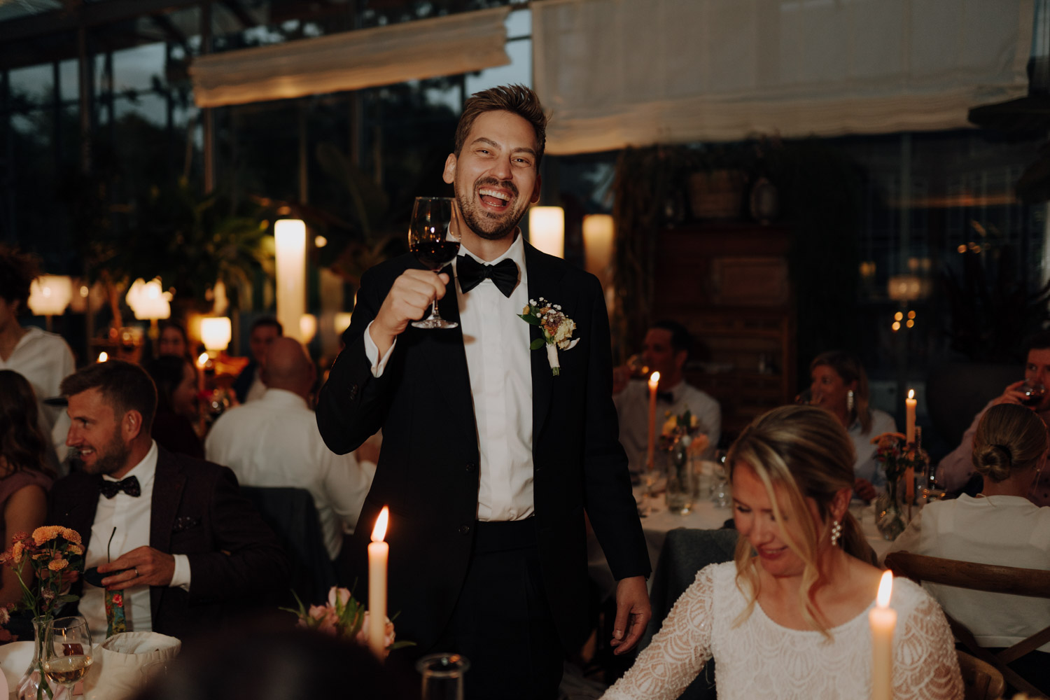 Hochzeitsfest im Restaurant Schöngrün in Bern Hochzeitsfotograf Schweiz