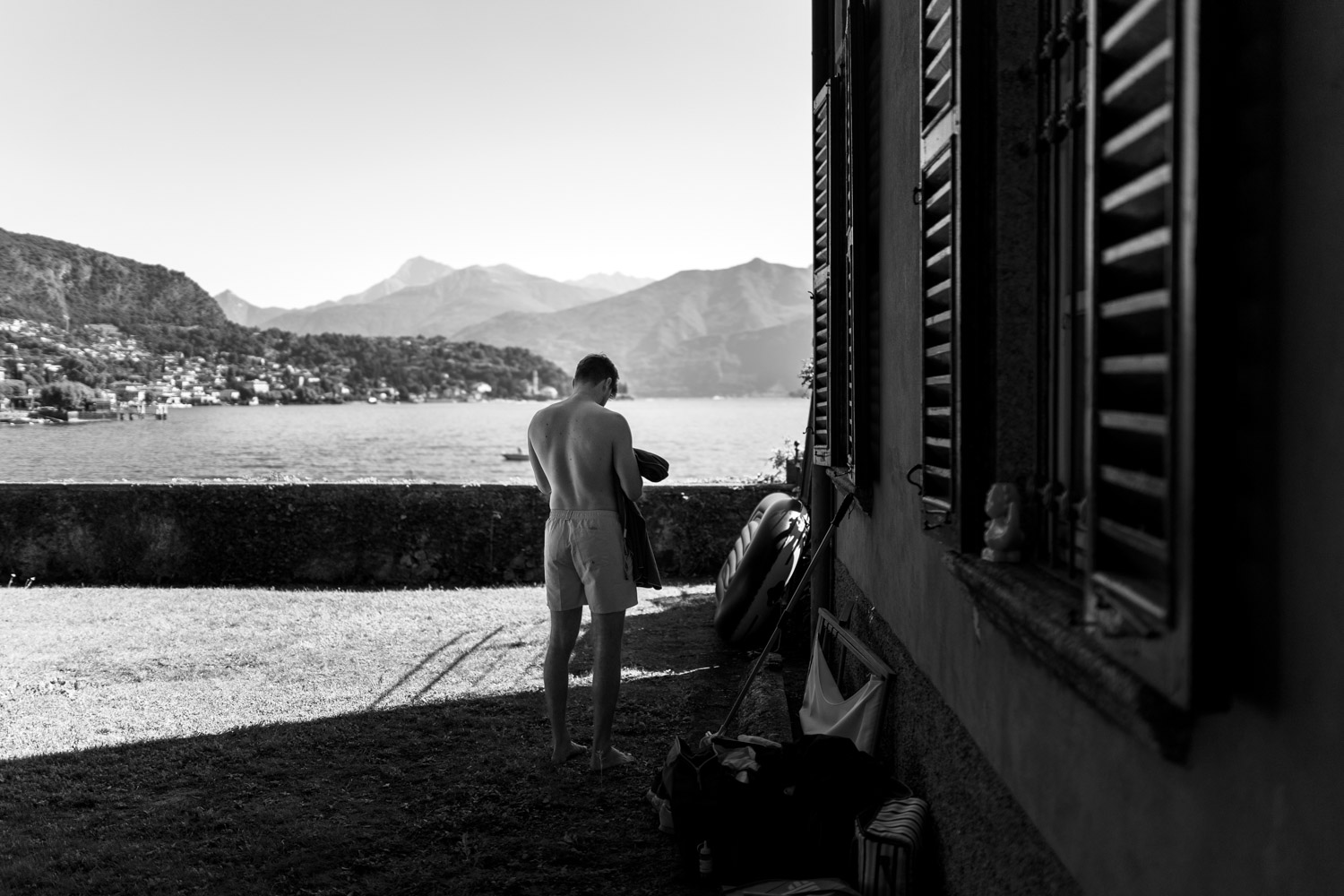 Getting Ready Hochzeitsfotograf am Comer See Lago di Como in Italien in der Villa Regina Teodolinda neben der Villa Balbiano